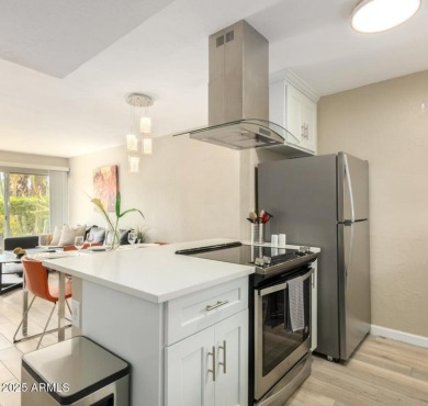 Scottsdale Beauty! Beautiful remodeled condo in a prime location on The Phoenician  in Arizona - for sale on GolfHomes.com, golf home, golf lot