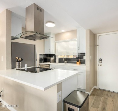 Scottsdale Beauty! Beautiful remodeled condo in a prime location on The Phoenician  in Arizona - for sale on GolfHomes.com, golf home, golf lot
