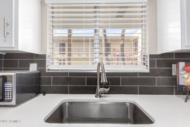 Scottsdale Beauty! Beautiful remodeled condo in a prime location on The Phoenician  in Arizona - for sale on GolfHomes.com, golf home, golf lot