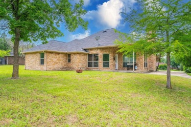 Welcome home to this beautifully renovated 3 bed 2 bath gem on Creekview Golf Club in Texas - for sale on GolfHomes.com, golf home, golf lot