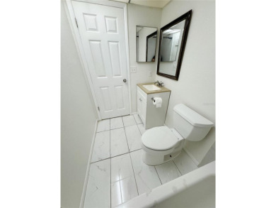 Move in Ready, Remodeled Palm Harbor Condo - Modern Coastal on Innisbrook Resort and Golf Club in Florida - for sale on GolfHomes.com, golf home, golf lot