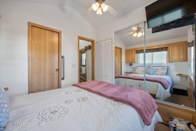 Turnkey waterfront home in sought-after Juniper Ridge Resort! on Juniper Ridge R.V. Golf Resort in Arizona - for sale on GolfHomes.com, golf home, golf lot