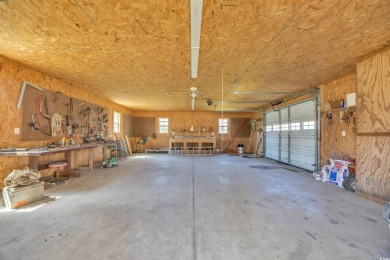 Step into the comfort and convenience of this charming on Woodland Valley Country Club in South Carolina - for sale on GolfHomes.com, golf home, golf lot