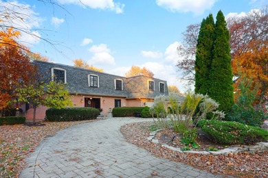 OPEN SUN 12-2! Stunning 6-bedroom, 7-bath home on a beautifully on Butterfield Country Club in Illinois - for sale on GolfHomes.com, golf home, golf lot