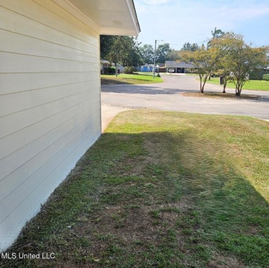 Carefully and beautifully remodeled home with nice location and on The Bridges Golf Club At Hollywood Casino in Mississippi - for sale on GolfHomes.com, golf home, golf lot