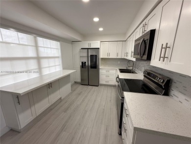 Spacious 3BR/2BA condo with 1,620 sq ft of bright, airy living on Oaks Country Club in Florida - for sale on GolfHomes.com, golf home, golf lot