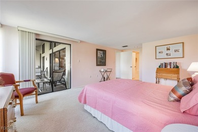 Imagine stepping into your perfect Florida retreat, effortlessly on The Landings Yacht, Golf and Tennis Club in Florida - for sale on GolfHomes.com, golf home, golf lot