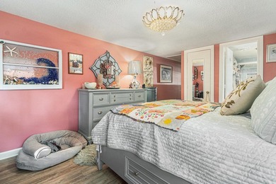 Welcome to your new oasis in the desirable Windjammer Village on Indian Wells Golf Course in South Carolina - for sale on GolfHomes.com, golf home, golf lot