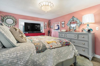 Welcome to your new oasis in the desirable Windjammer Village on Indian Wells Golf Course in South Carolina - for sale on GolfHomes.com, golf home, golf lot