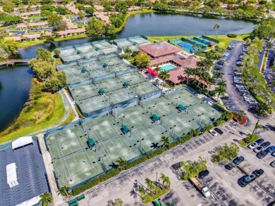 ONE OF THE LARGEST AND NICEST LEGENDS CONDOS, BEAUTIFULLY on PGA National Golf Club in Florida - for sale on GolfHomes.com, golf home, golf lot