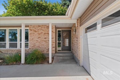 Incredible opportunity to own a turnkey GORGEOUSLY remodeled & on Eagle Hills Golf Course in Idaho - for sale on GolfHomes.com, golf home, golf lot