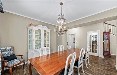 Welcome to this beautifully updated Foxford Hills Prestwick on Foxford Hills Golf Club in Illinois - for sale on GolfHomes.com, golf home, golf lot