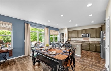 Welcome to this beautifully updated Foxford Hills Prestwick on Foxford Hills Golf Club in Illinois - for sale on GolfHomes.com, golf home, golf lot