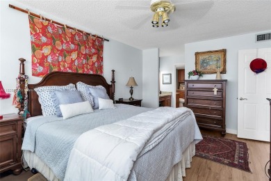 Spacious and rarely available corner unit available, 3 bedroom on Sunrise Lakes Phase IV Golf Course in Florida - for sale on GolfHomes.com, golf home, golf lot