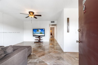 Welcome to this resort style community! This 2 Bed/ 1.5 Bath on Flamingo Lakes Country Club in Florida - for sale on GolfHomes.com, golf home, golf lot