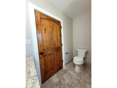 Extremely Low AC bills - $48 in June, $59 in July, set at 72 on Hilltop Lakes Resort Golf Club in Texas - for sale on GolfHomes.com, golf home, golf lot