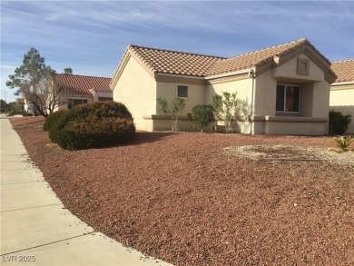 Cozy 2 bedroom , 2 bathroom , single family home, in one of the on Highland Falls Golf Club in Nevada - for sale on GolfHomes.com, golf home, golf lot