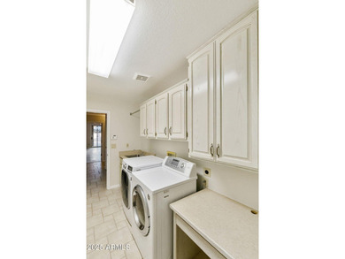 Rare 3330 sf single story 3BR, 3.5BA Borgata model with a pool on Oakwood Golf Club  in Arizona - for sale on GolfHomes.com, golf home, golf lot