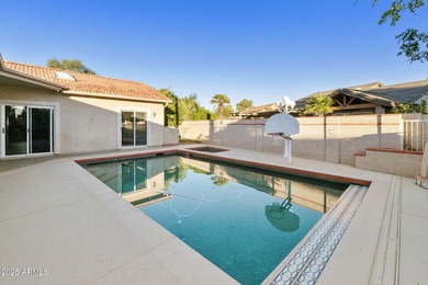 Rare 3330 sf single story 3BR, 3.5BA Borgata model with a pool on Oakwood Golf Club  in Arizona - for sale on GolfHomes.com, golf home, golf lot