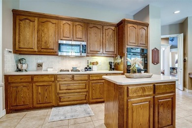 FORGET THE ORDINARY: 5 BR 2 downstairs, 4 Full Baths. Pool w on Eldorado Country Club in Texas - for sale on GolfHomes.com, golf home, golf lot