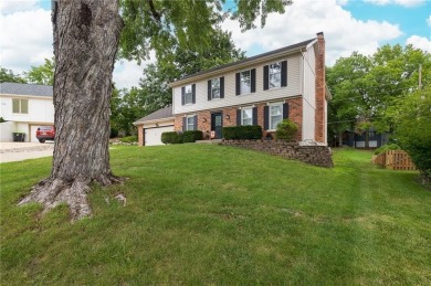 Welcome to this beautifully designed home in the award-winning on Lakewood Oaks Golf Club, Ltd. in Missouri - for sale on GolfHomes.com, golf home, golf lot