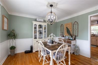 Welcome to this beautifully designed home in the award-winning on Lakewood Oaks Golf Club, Ltd. in Missouri - for sale on GolfHomes.com, golf home, golf lot