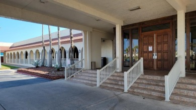 Nice 1 bed 1.5 bth cottage home in Long Island Village!  Central on Long Island Golf Course in Texas - for sale on GolfHomes.com, golf home, golf lot