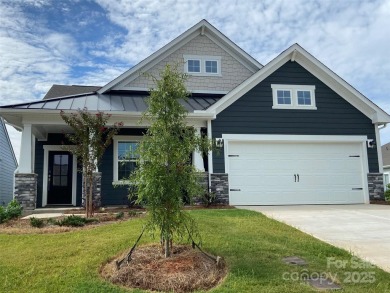 Spacious 3 Bedroom Ranch Home with 2 car garage.  Beautiful on Statesville Country Club in North Carolina - for sale on GolfHomes.com, golf home, golf lot