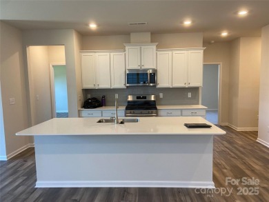 Spacious 3 Bedroom Ranch Home with 2 car garage.  Beautiful on Statesville Country Club in North Carolina - for sale on GolfHomes.com, golf home, golf lot