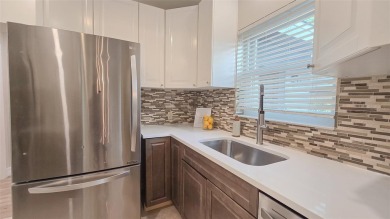 What if you could have a gorgeous golf course view right from on The Renaisssance Vinoy Golf Club in Florida - for sale on GolfHomes.com, golf home, golf lot