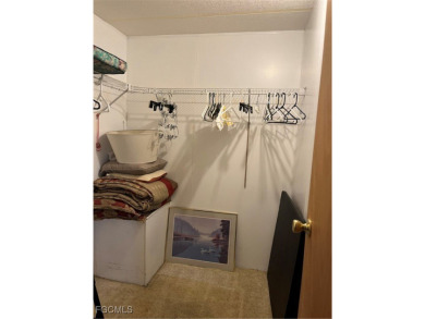 $92,900 ARE YOU KIDDING ME!!! Come make this home YOURS!!! on Six Lakes Country Club in Florida - for sale on GolfHomes.com, golf home, golf lot