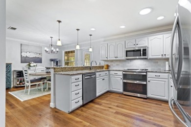 Southern charm meets this 3BR 2BA  Cape Cod style cottage tucked on Holly Lake Ranch Golf Club in Texas - for sale on GolfHomes.com, golf home, golf lot