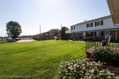 Highly desirable ranch condo in Marysville. Spacious 2 bedroom 2 on Marysville Golf Course in Michigan - for sale on GolfHomes.com, golf home, golf lot