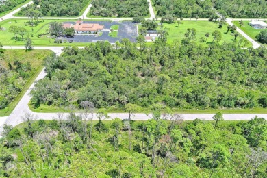 Exclusively presented by Sunland Real Estate: Fantastic on Sabal Trace Golf and Country Club in Florida - for sale on GolfHomes.com, golf home, golf lot