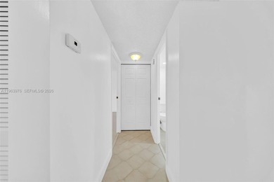 Beautifully maintained condo located in a desirable 55+ on Inverrary Country Club in Florida - for sale on GolfHomes.com, golf home, golf lot