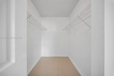 Beautifully maintained condo located in a desirable 55+ on Inverrary Country Club in Florida - for sale on GolfHomes.com, golf home, golf lot