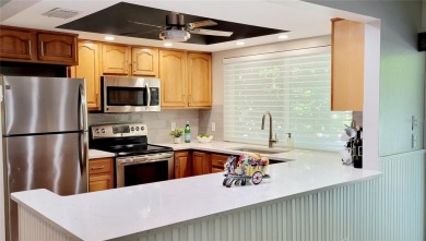 ***PRICE REDUCED*** Welcome home to this cozy villa tucked away on Innisbrook Resort and Golf Club in Florida - for sale on GolfHomes.com, golf home, golf lot