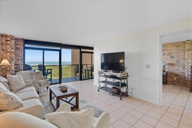 Aransas Princess On the beach! Two bedrooms, two full baths plus on Palmilla Beach Golf Club in Texas - for sale on GolfHomes.com, golf home, golf lot