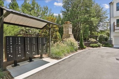 Welcome to this stunning end-unit townhome, perfectly situated on North Fulton Golf Course in Georgia - for sale on GolfHomes.com, golf home, golf lot