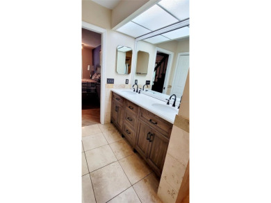 ***PRICE REDUCED*** Welcome home to this cozy villa tucked away on Innisbrook Resort and Golf Club in Florida - for sale on GolfHomes.com, golf home, golf lot