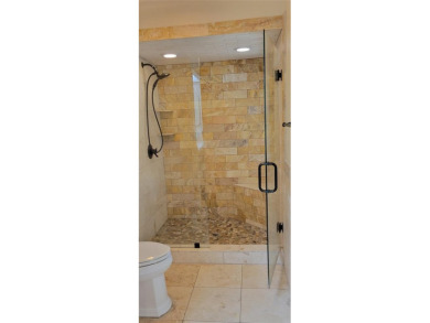 ***PRICE REDUCED*** Welcome home to this cozy villa tucked away on Innisbrook Resort and Golf Club in Florida - for sale on GolfHomes.com, golf home, golf lot
