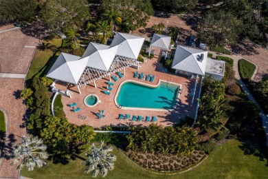 Under contract-accepting backup offers. This corner 3 BR / 3 1/2 on Longboat Key Golf Club Resort in Florida - for sale on GolfHomes.com, golf home, golf lot
