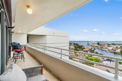 Welcome to 5950 Pelican Bay Plaza #PH-2D, a beautifully updated on Pasadena Yacht and Country Club in Florida - for sale on GolfHomes.com, golf home, golf lot