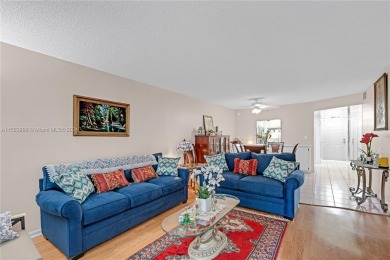 Great 2/2 apartment in perfect condition, ready to move in on on Hollybrook Golf and Tennis Club  in Florida - for sale on GolfHomes.com, golf home, golf lot