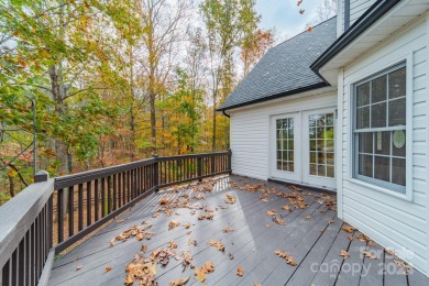 This beautifully remodeled home is nestled on nearly 1.5 acres on Green Oaks Golf Course in North Carolina - for sale on GolfHomes.com, golf home, golf lot