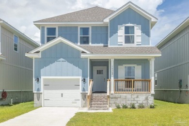 Built in 2022, this beautifully maintained 4-bedroom, 3.5-bath on Lost Key Golf Club in Florida - for sale on GolfHomes.com, golf home, golf lot