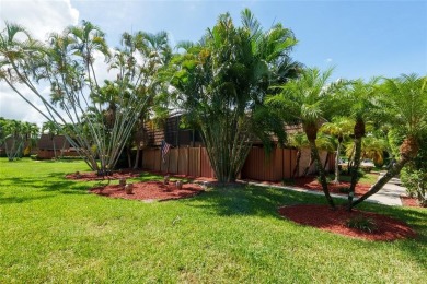 GORGEOUS 3/2.5 ON THE 12TH HOLE with Stunning Sunsets. Updated on Pine Island Ridge Country Club in Florida - for sale on GolfHomes.com, golf home, golf lot