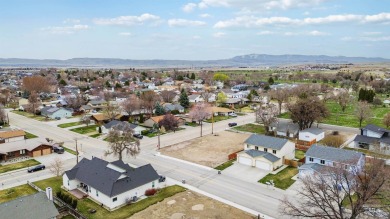 Located just blocks from the municipal golf course, this rare on Desert Canyon Golf Course in Idaho - for sale on GolfHomes.com, golf home, golf lot