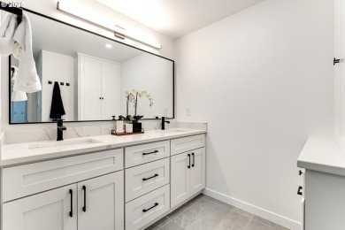 This is it! Your dream single level home with a golf course on  in Oregon - for sale on GolfHomes.com, golf home, golf lot