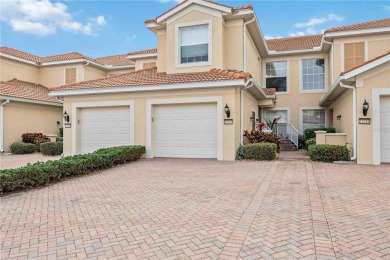 Escape to paradise in this updated, spacious 3-bedroom, 2-bath on Sarasota National Golf Club in Florida - for sale on GolfHomes.com, golf home, golf lot